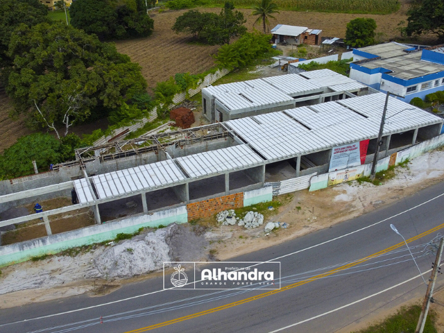 Escola Municipal no Sítio Acais, em Alhandra, tem 35% da construção concluída