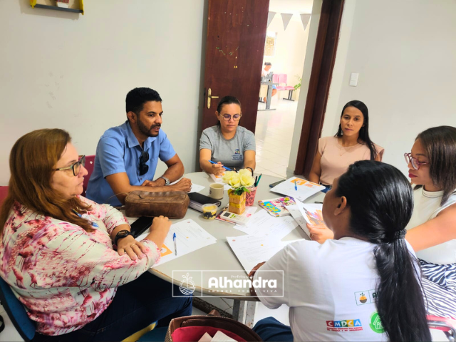 CREAS e CMDCA fazem reunião e planejam ações da Campanha Maio Laranja, em Alhandra; “ABUSO E EXPLORAÇÃO SEXUAL: NÃO CAIA NESSA REDE” é o tema 
