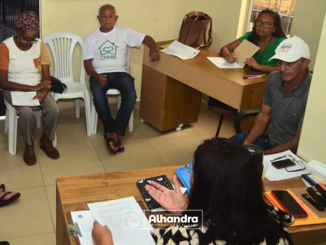 Conselho Municipal de Habitação de Alhandra realiza reunião com membros e pauta articulações de recursos e capacitação para conselheiros
