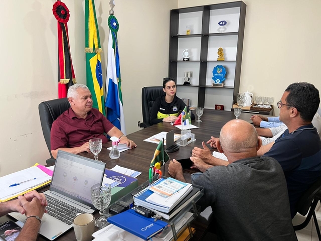 Reunião estratégica define novas práticas para reduzir impactos de cargas dos setores produtivos no trânsito de Alhandra 