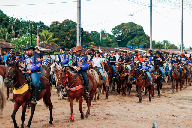Tradição e fé marcam a Cavalgada de Nossa Senhora da Assunção em Alhandra 