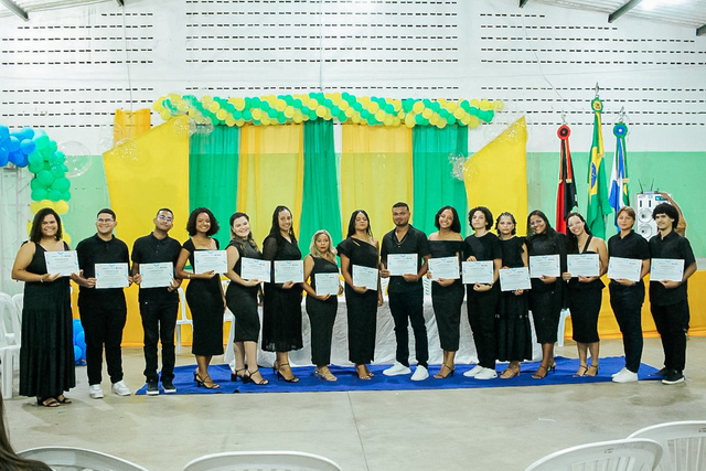 Parceria entre Estado e Prefeitura forma 16 novos Assistentes de Logística em Alhandra 