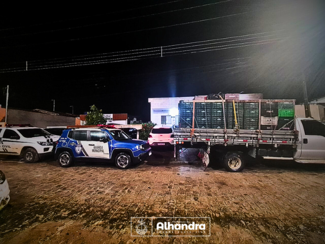 Guarda Municipal de Alhandra recupera veículo roubado após perseguição