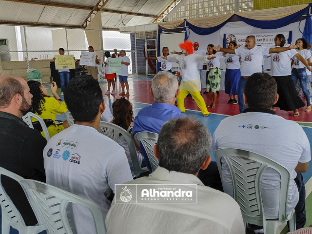 Alhandra promove evento em apoio à Campanha da Luta Antimanicomial na quadra da Escola Professora Zélia Correia do Ó