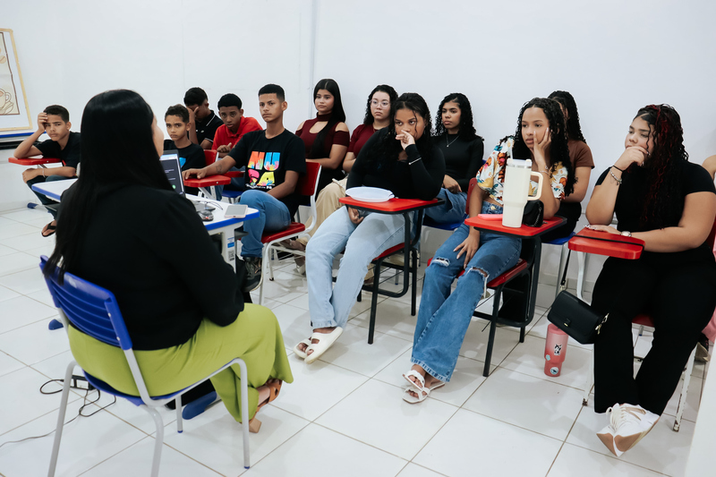 Encontro do NUCA reúne jovens e fortalece protagonismo juvenil em Alhandra