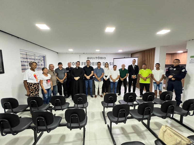 Alhandra reúne instituições e lideranças religiosas para alinhar leis e garantir convivência com respeito às tradições