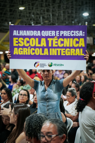Alhandra participa do Orçamento Democrático Estadual e apresenta pleitos prioritários para o desenvolvimento do município