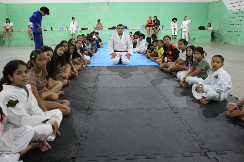 Projeto Formando Campeões fortalece cidadania e transforma a vida de crianças e adolescentes em Alhandra
